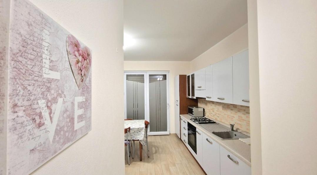 Chiara Pool Apartment Bardolino Exteriör bild