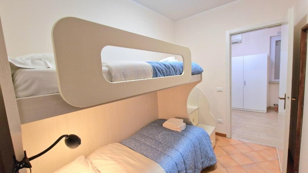 Chiara Pool Apartment Bardolino Exteriör bild